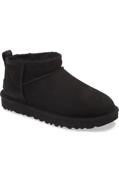 UGG Women's Classic Ultra Mini - Black
